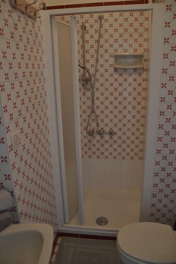 Studio Flat Tigullio & Garage Rapallo Buitenkant foto